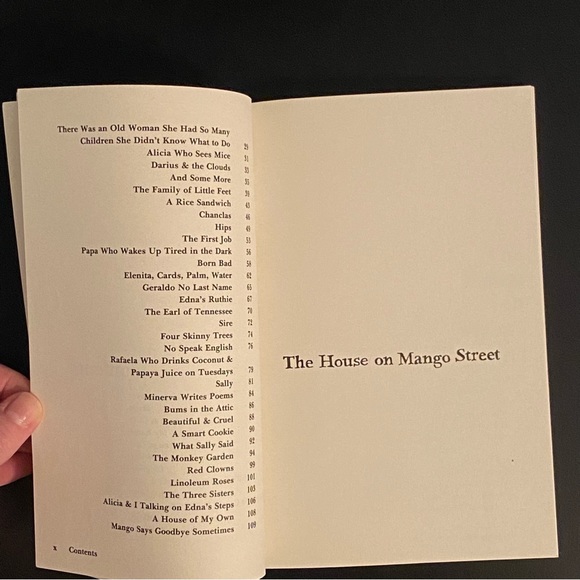 The House on Mango Street by Sandra Cisneros, book, fiction/literature - Picture 4 of 5